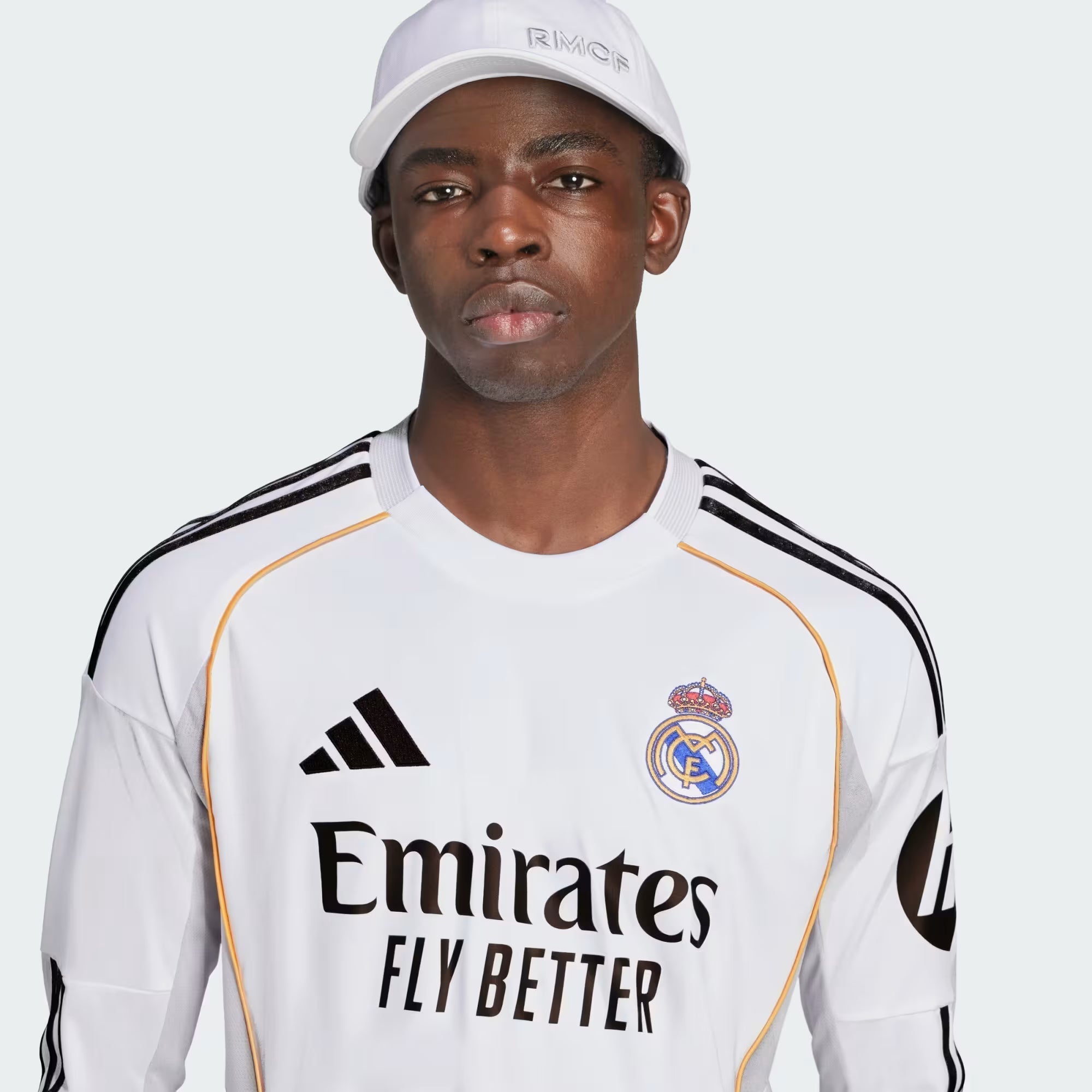 Camiseta de local de manga larga del Real Madrid 2025/26