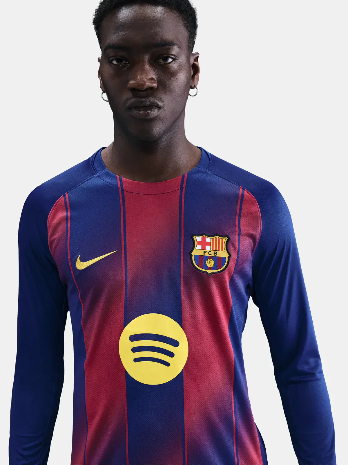 Langärmliges Heimtrikot des FC Barcelona 2025/26