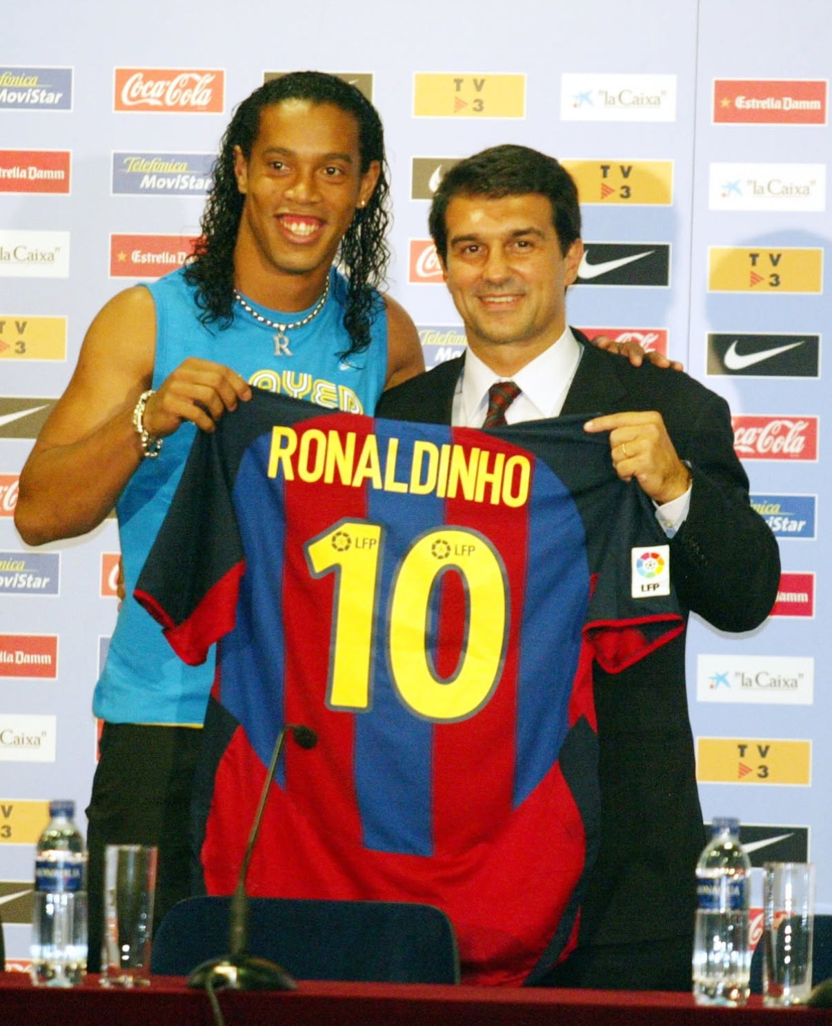 FC Barcelona 2003-2004 Retro Shirt