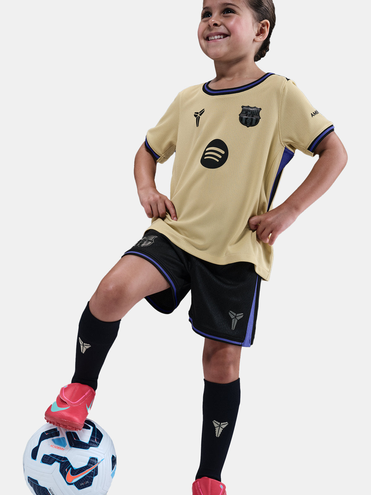 2025-26-fc-barcelona-x-kobe-bryant-away-kids-kit-1