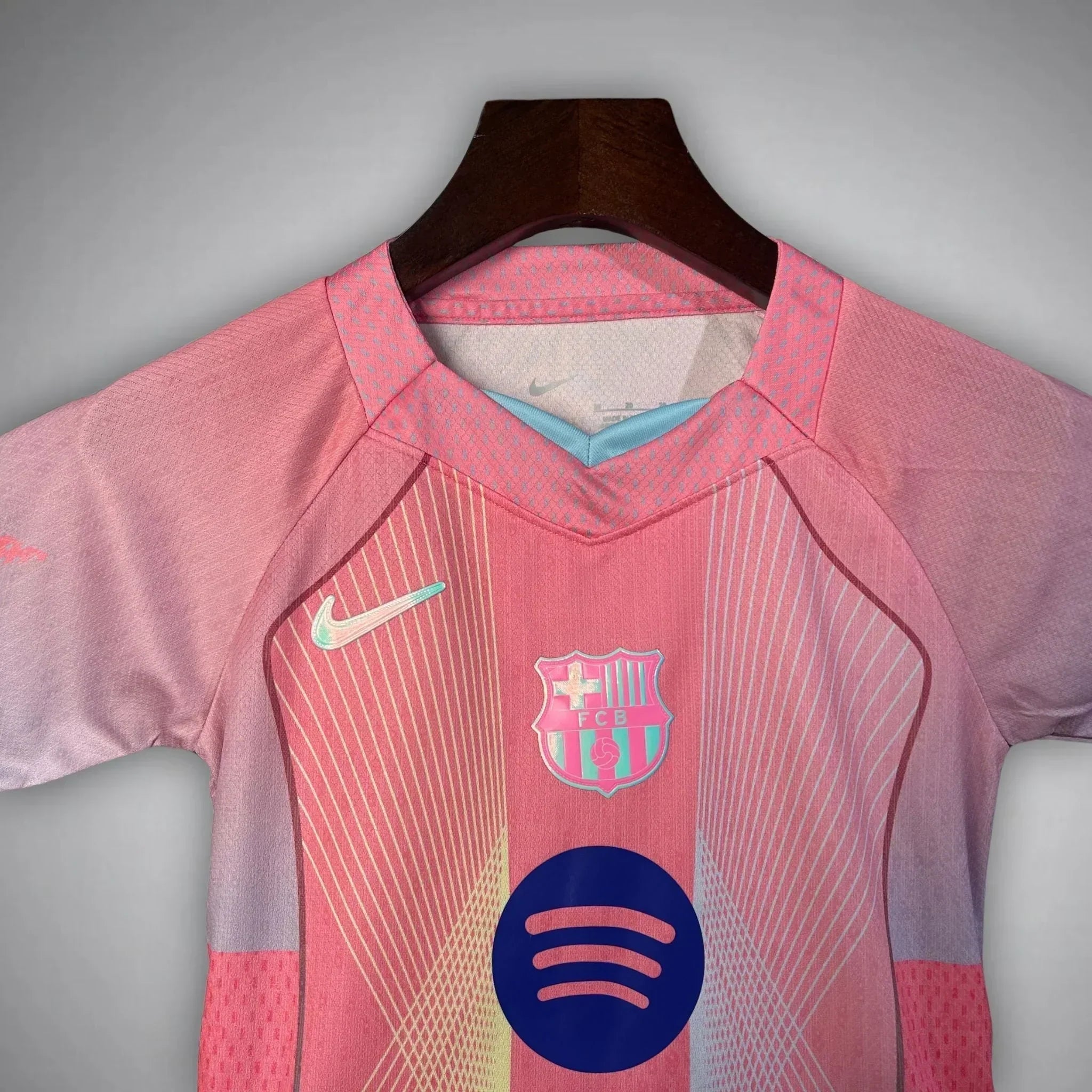 2025-26-fc-barcelona-total-90-kids-football-kit-1